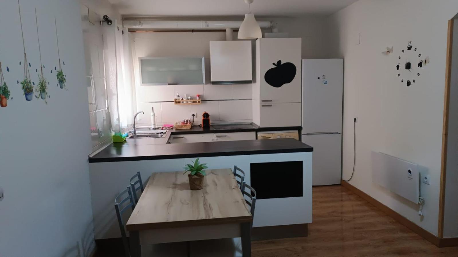 Apartamento Parque Sur De إيّين المظهر الخارجي الصورة